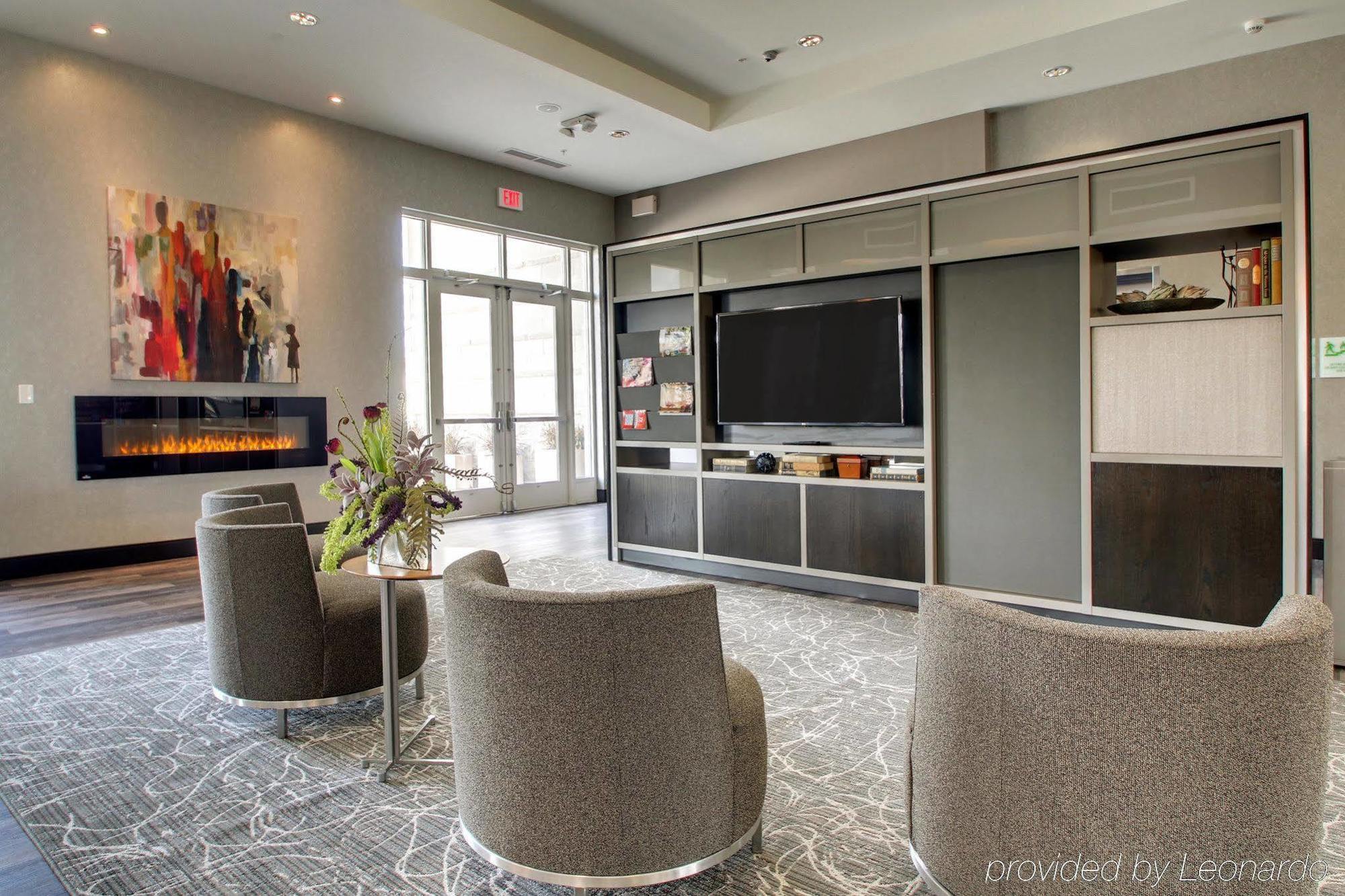 Holiday Inn & Suites Peoria At Grand Prairie By Ihg Екстериор снимка
