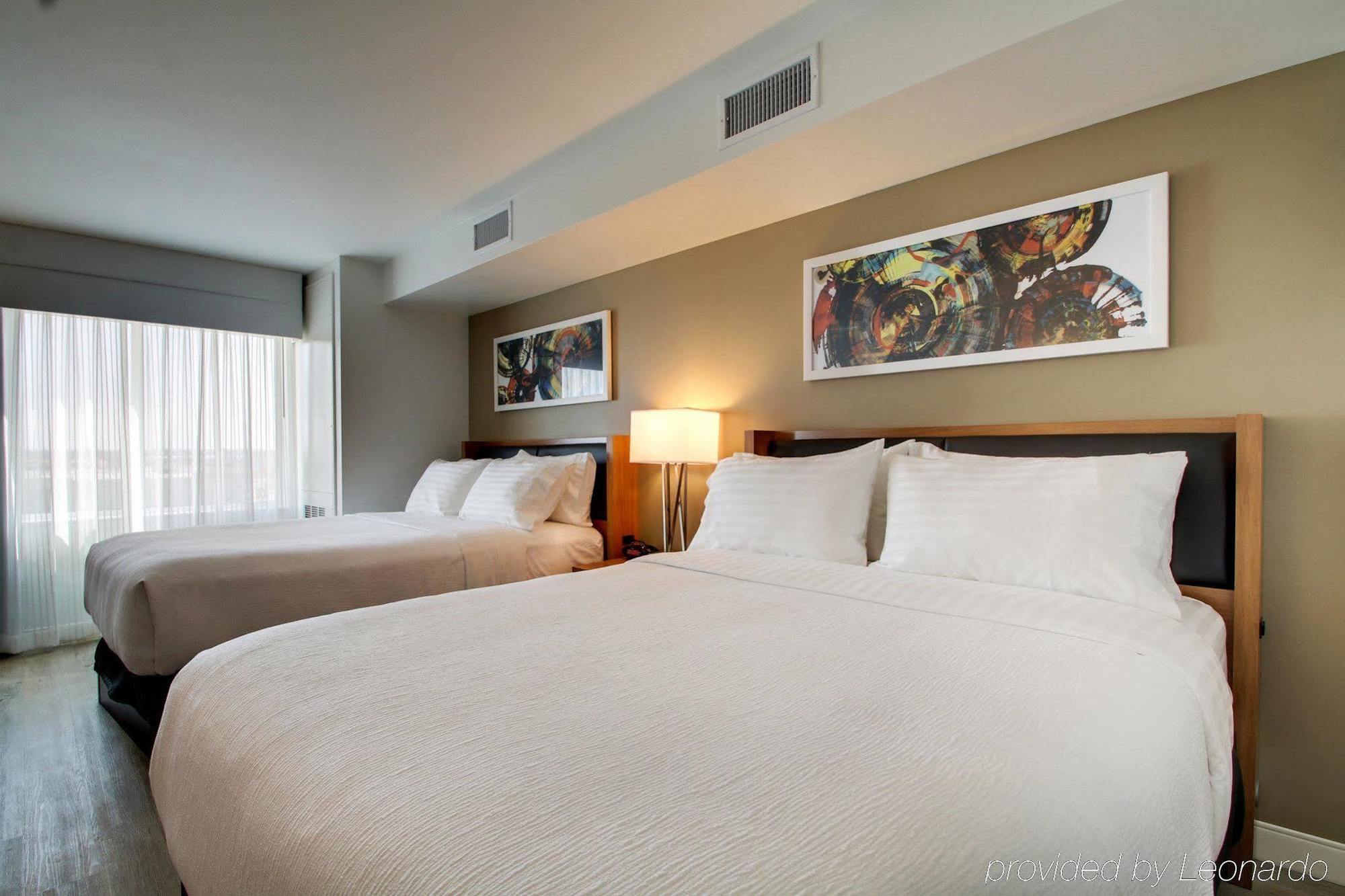 Holiday Inn & Suites Peoria At Grand Prairie By Ihg Екстериор снимка