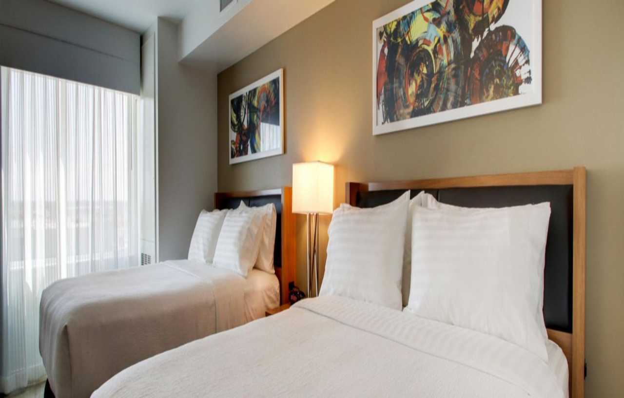 Holiday Inn & Suites Peoria At Grand Prairie By Ihg Екстериор снимка