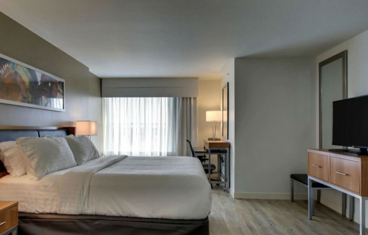 Holiday Inn & Suites Peoria At Grand Prairie By Ihg Екстериор снимка