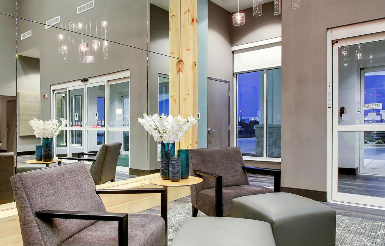 Holiday Inn & Suites Peoria At Grand Prairie By Ihg Екстериор снимка